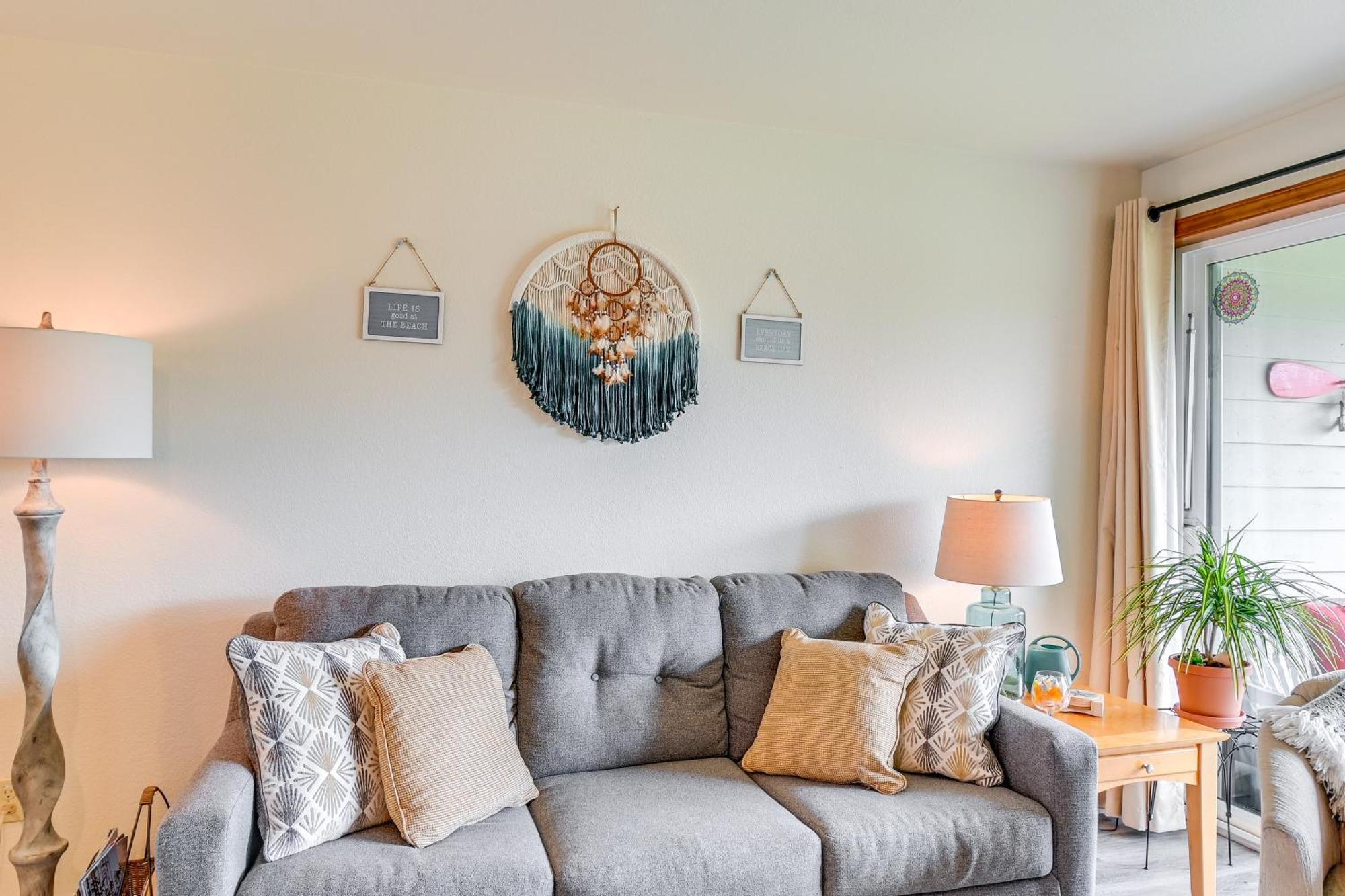 Ocean Shores Condo With Balcony Less Than 1 Mi To Beach! Eksteriør billede