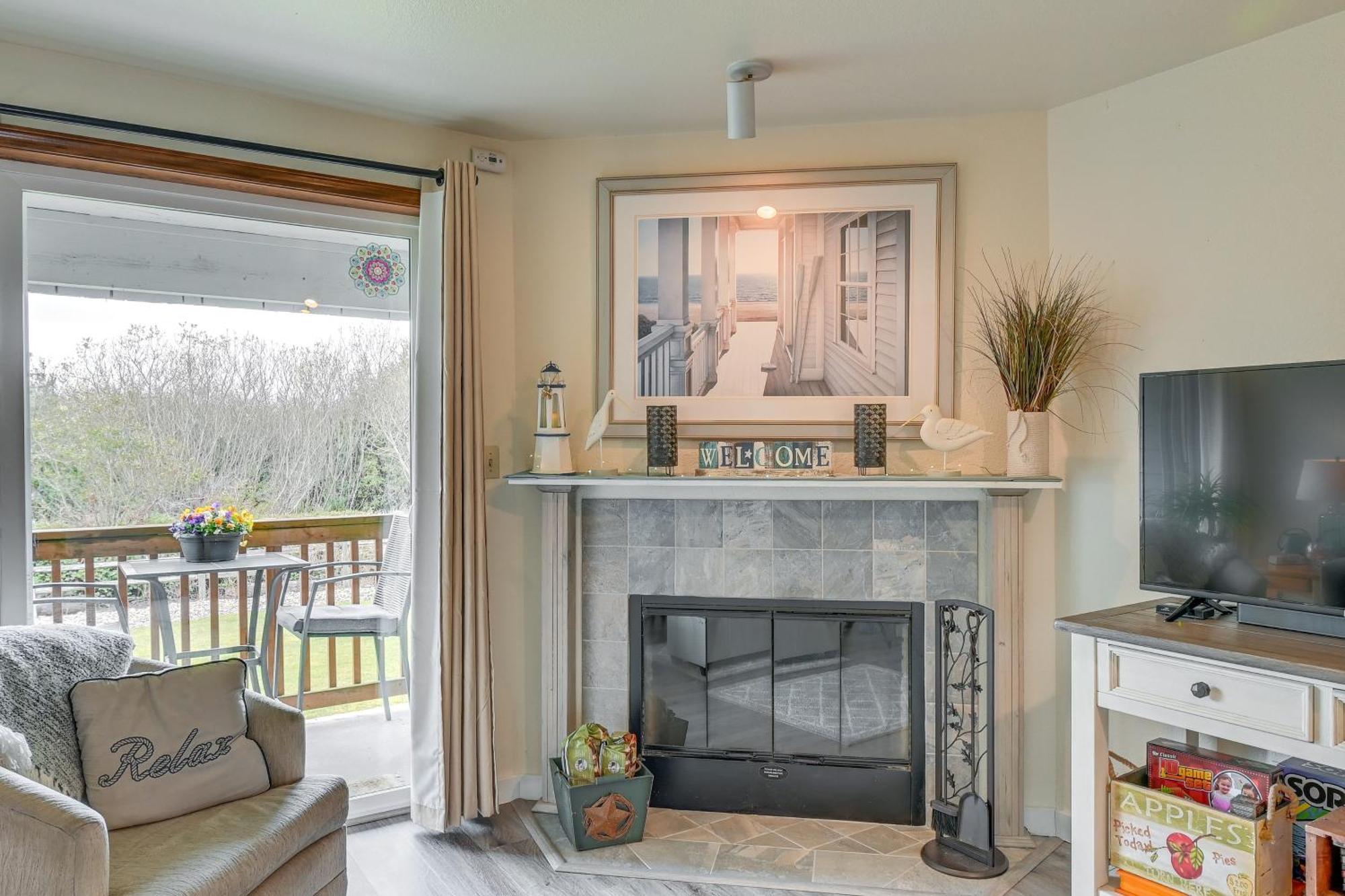 Ocean Shores Condo With Balcony Less Than 1 Mi To Beach! Eksteriør billede